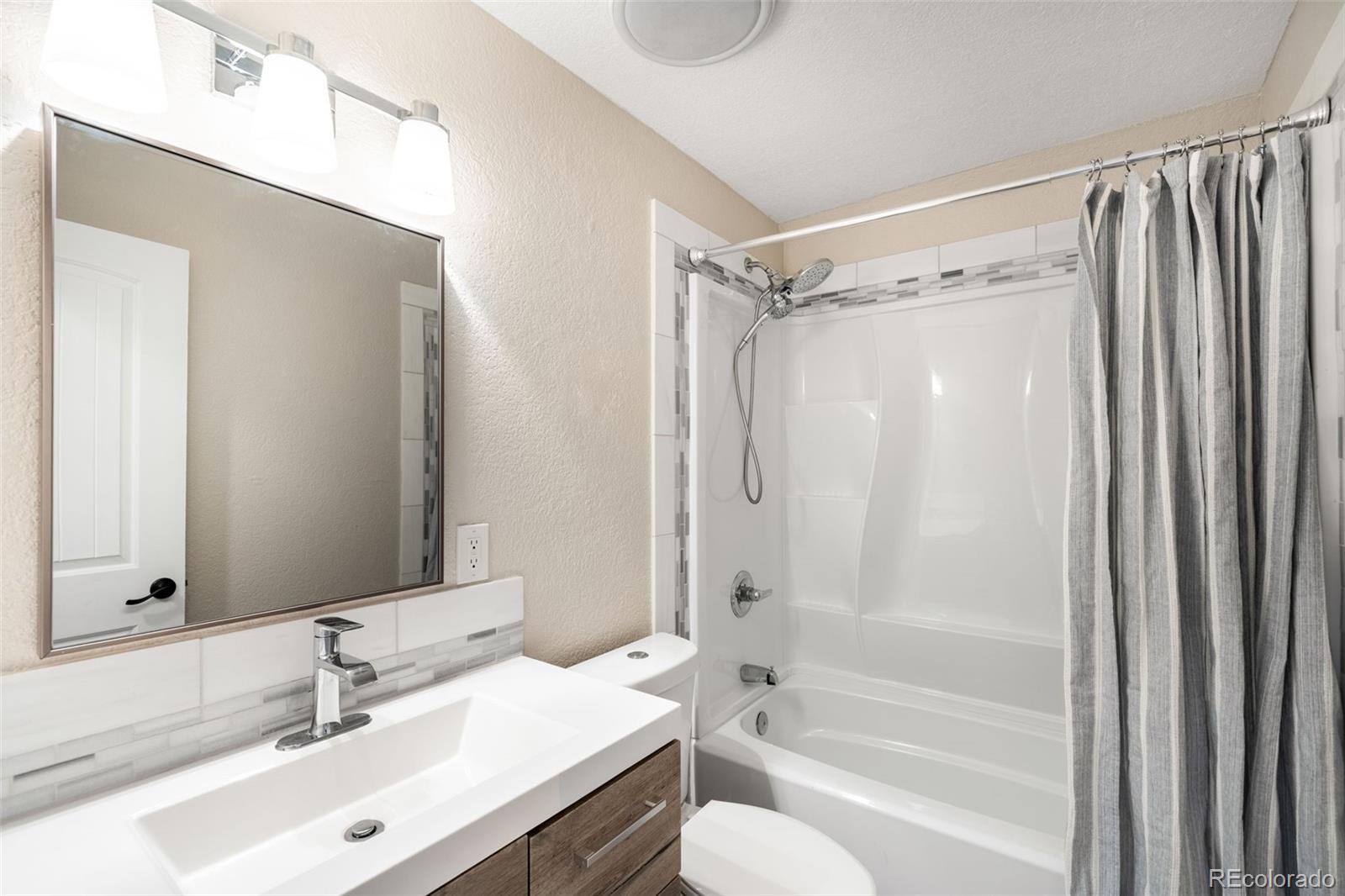 7186 W 79th Drive Arvada CO 80003