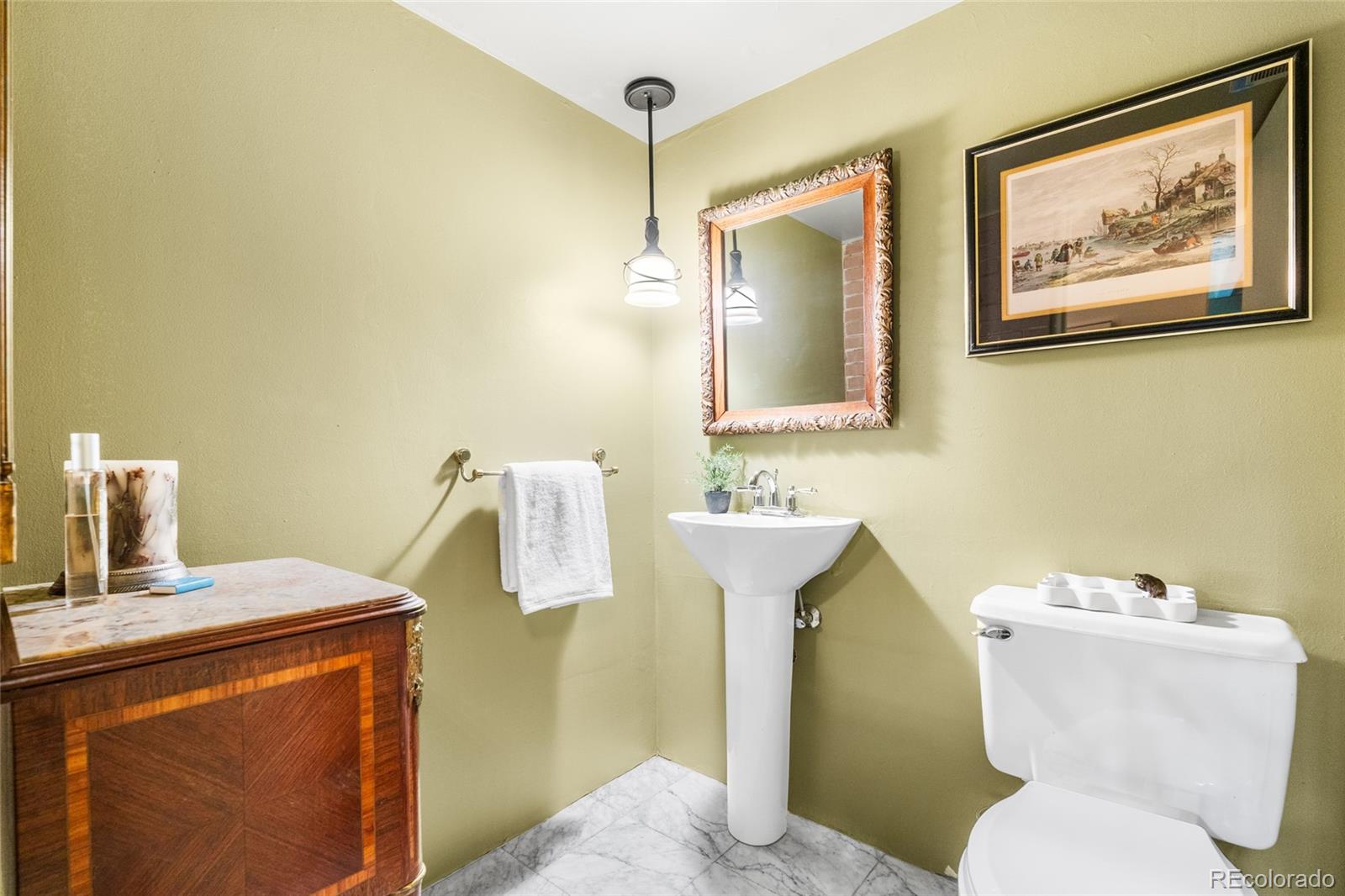 2735 E 7th Avenue Parkway Denver CO 80206