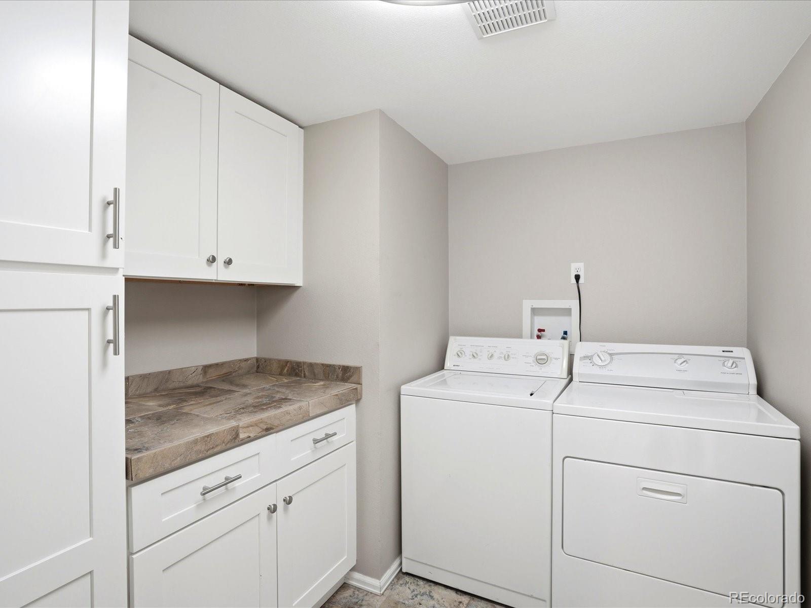 617 Ridgeglen Way Highlands Ranch CO 80126