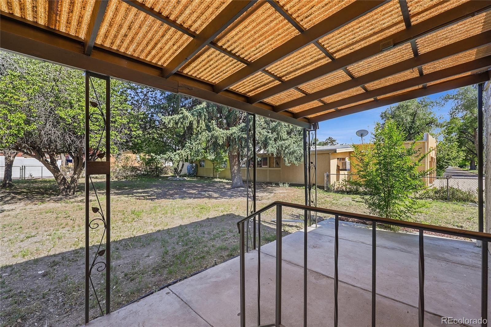 2218 Wyoming Avenue Pueblo CO 81004