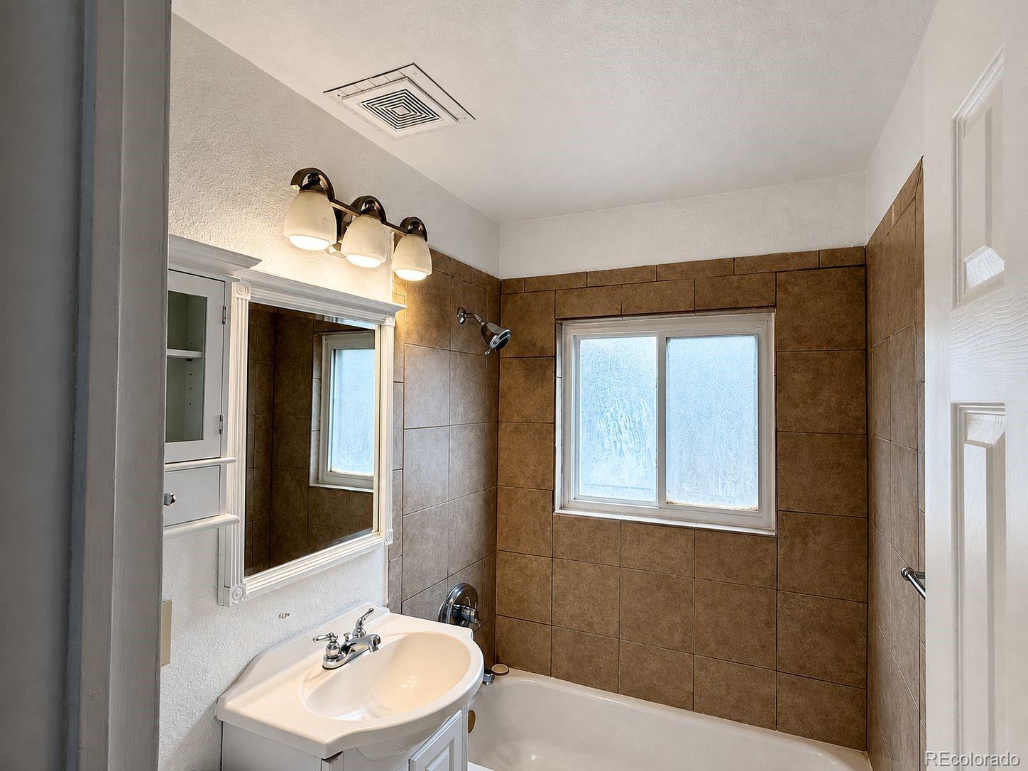 2787 S Julian Street Denver CO 80236