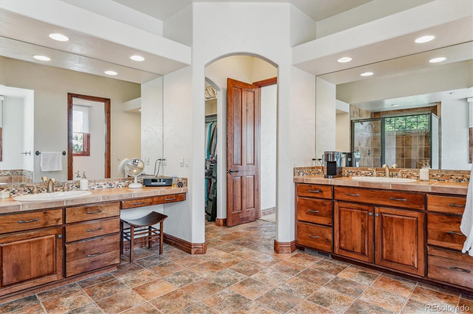 9560 Bear Claw Drive Littleton CO 80127