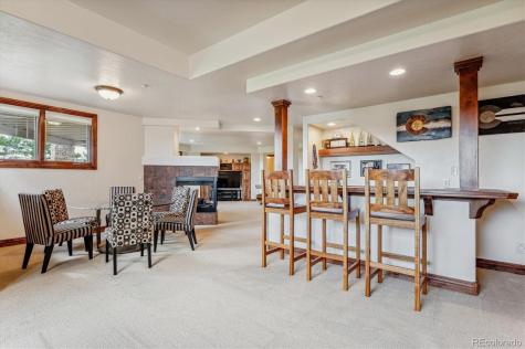 9560 Bear Claw Drive Littleton CO 80127