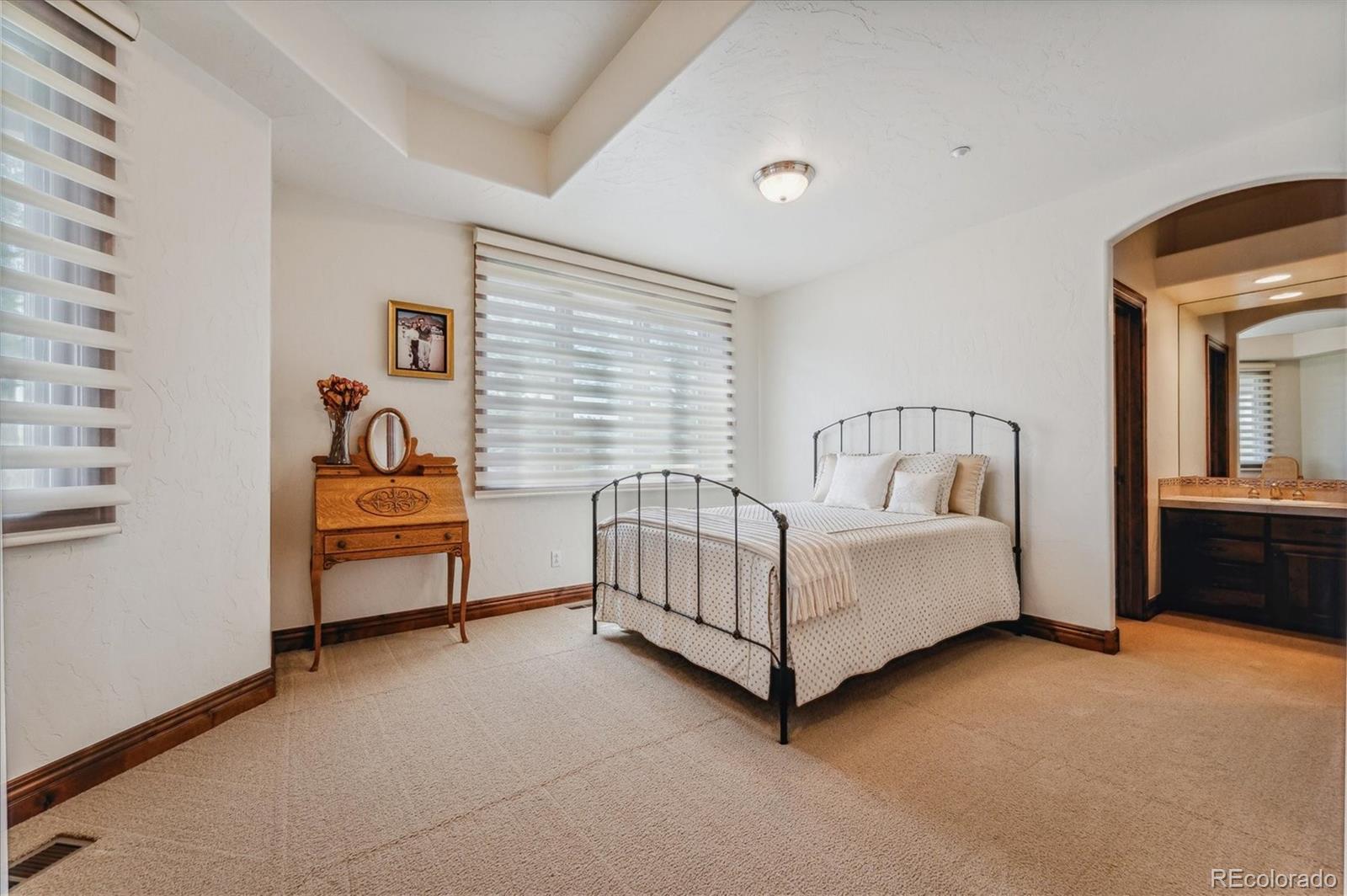 9560 Bear Claw Drive Littleton CO 80127
