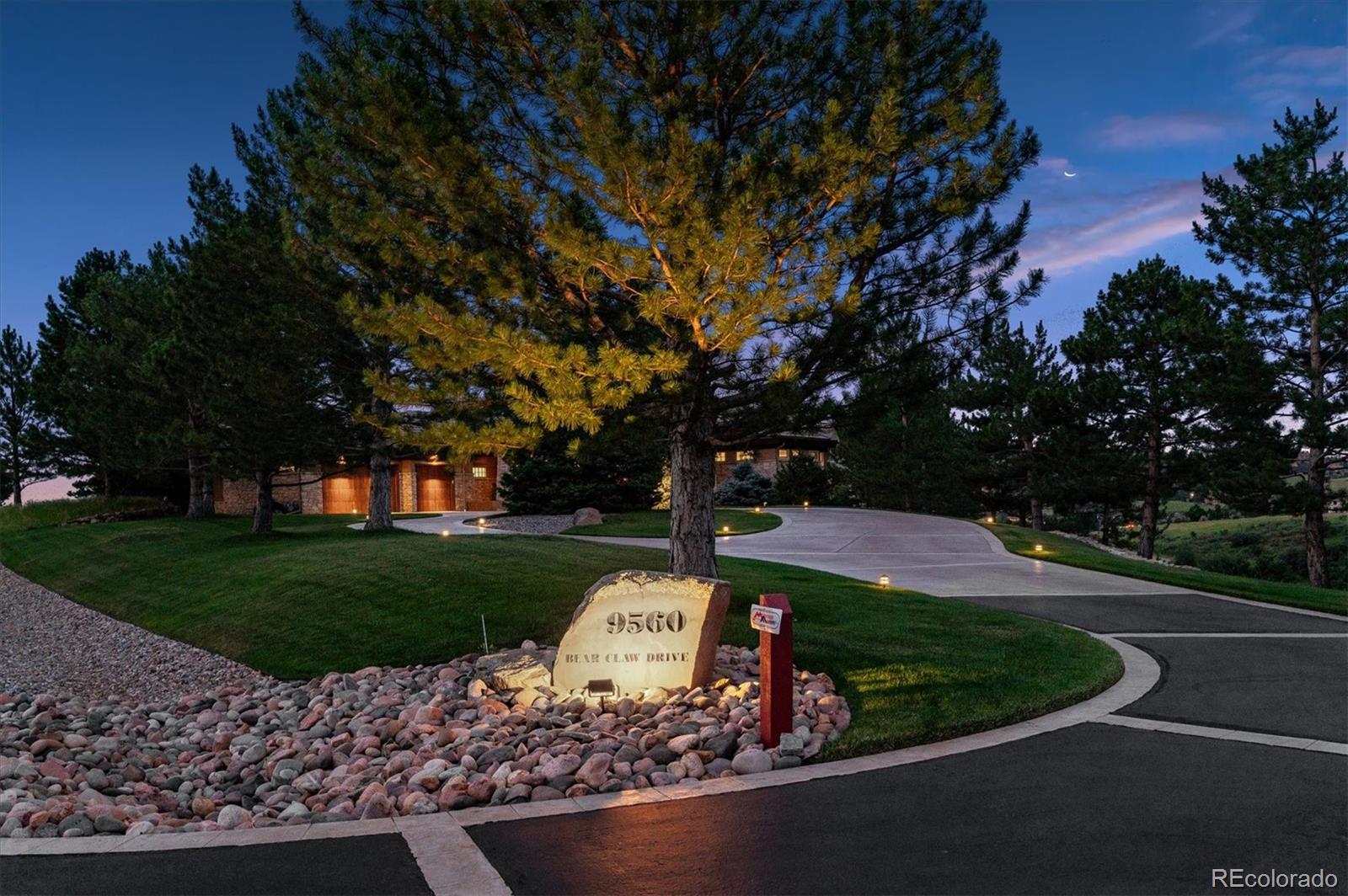 9560 Bear Claw Drive Littleton CO 80127