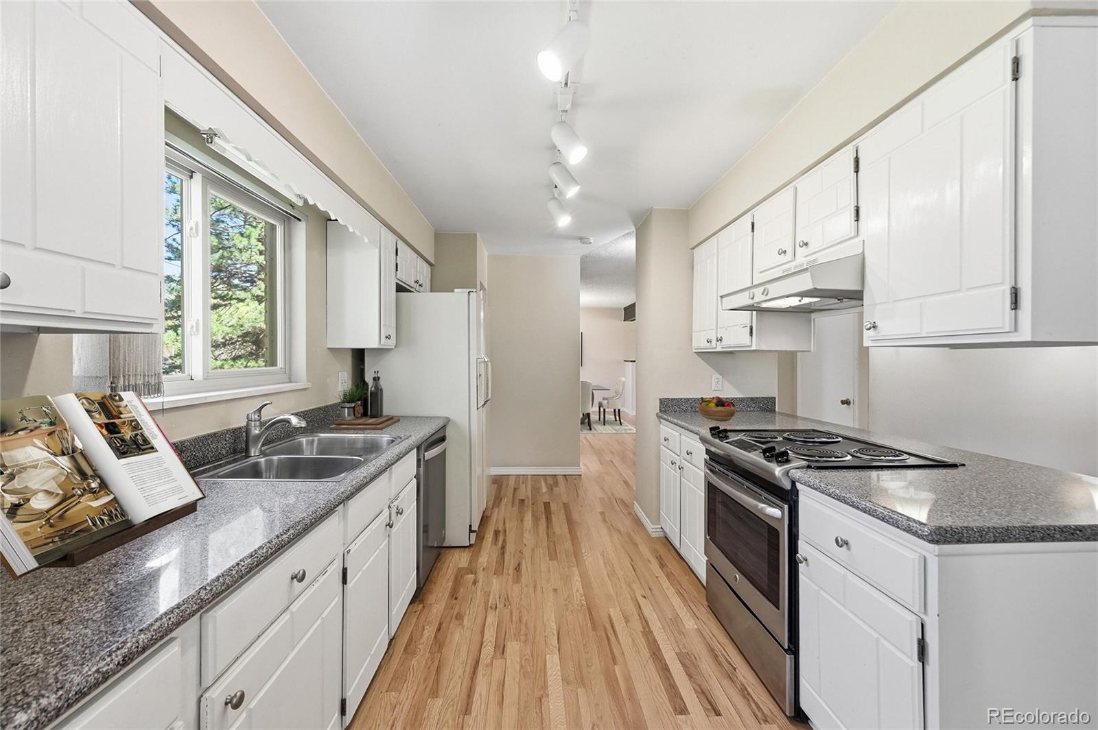 7781 E Easter Place Centennial CO 80112