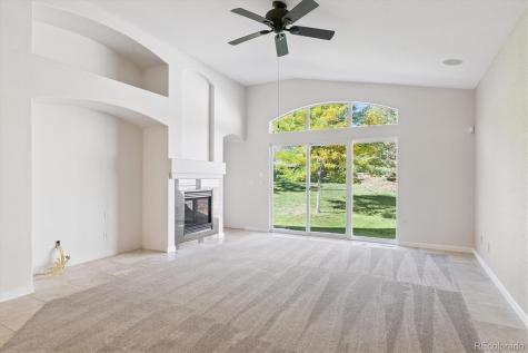 7127 S Versailles Street Aurora CO 80016