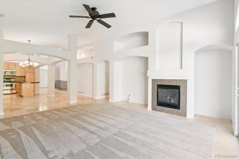 7127 S Versailles Street Aurora CO 80016