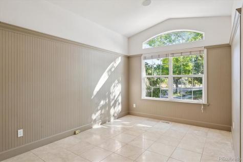 7127 S Versailles Street Aurora CO 80016
