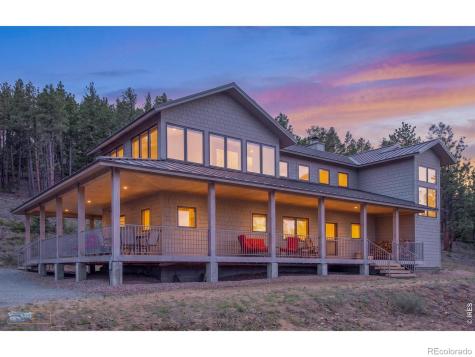 942 Spruce Drive Lyons CO 80540