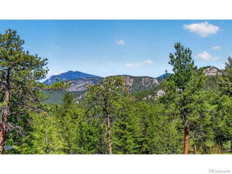 942 Spruce Drive Lyons CO 80540