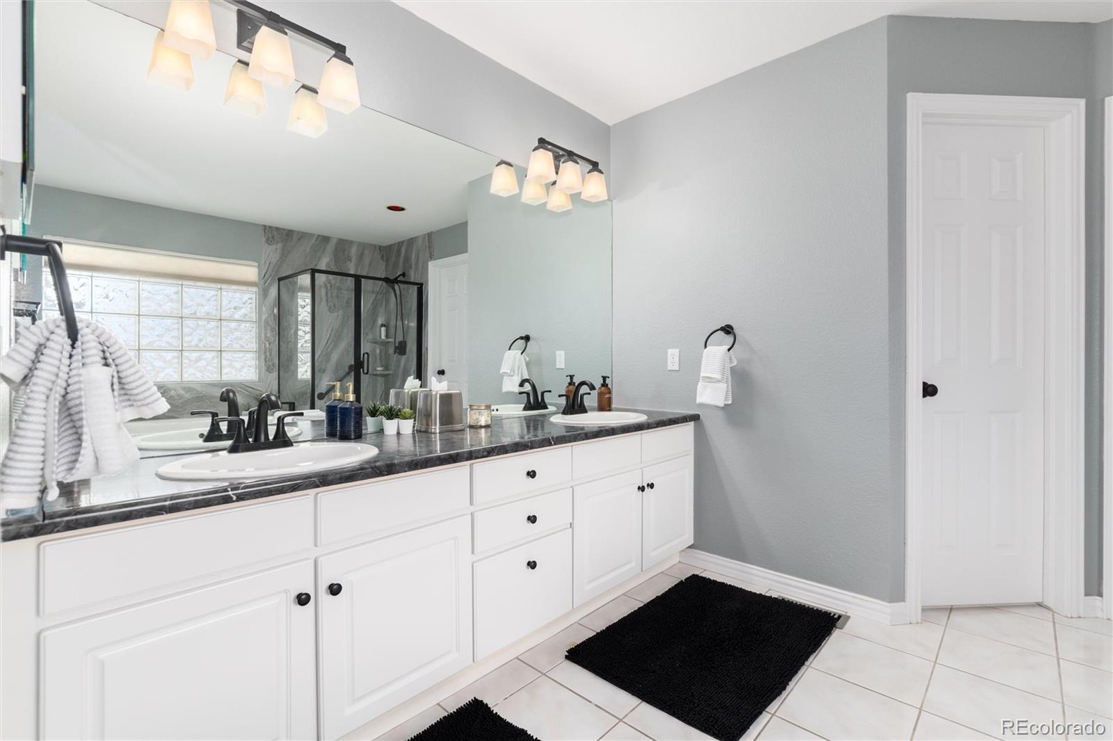 1011 S Valentia Street Denver CO 80247