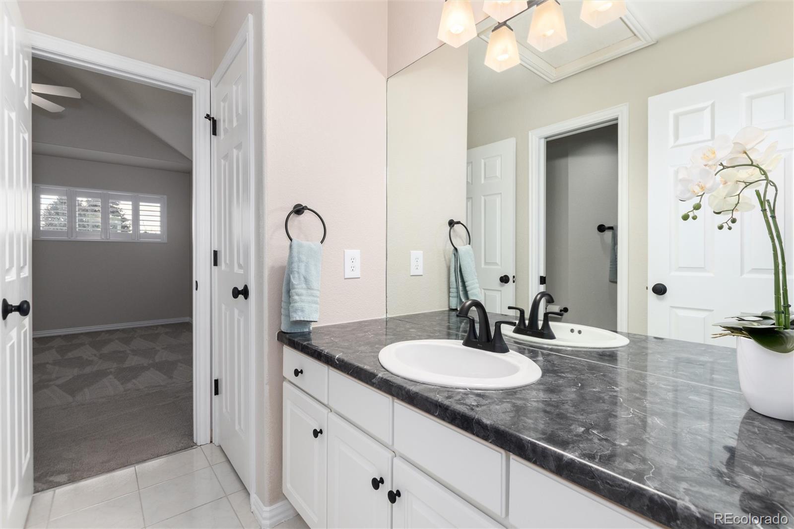 1011 S Valentia Street Denver CO 80247
