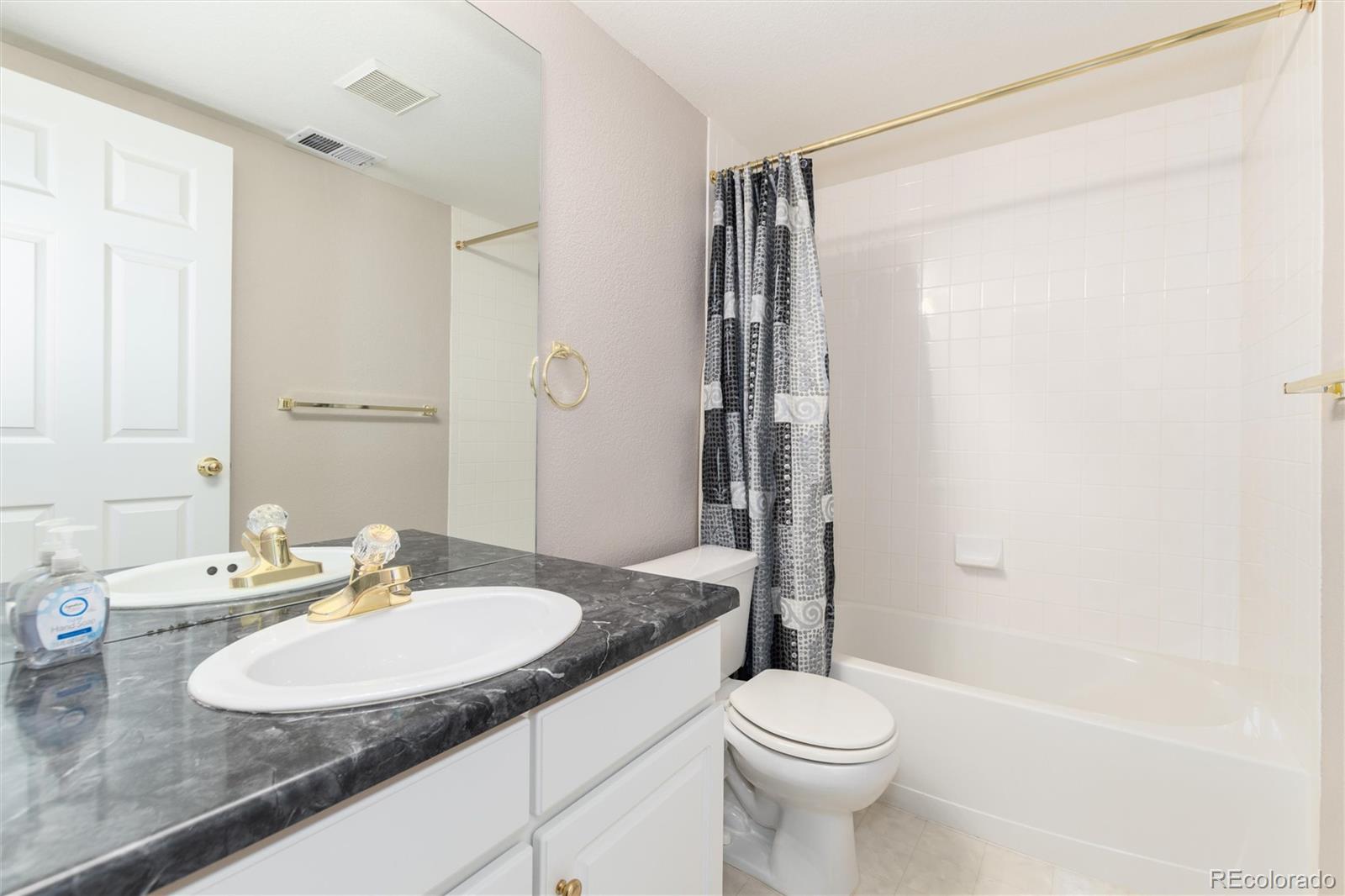 1011 S Valentia Street Denver CO 80247