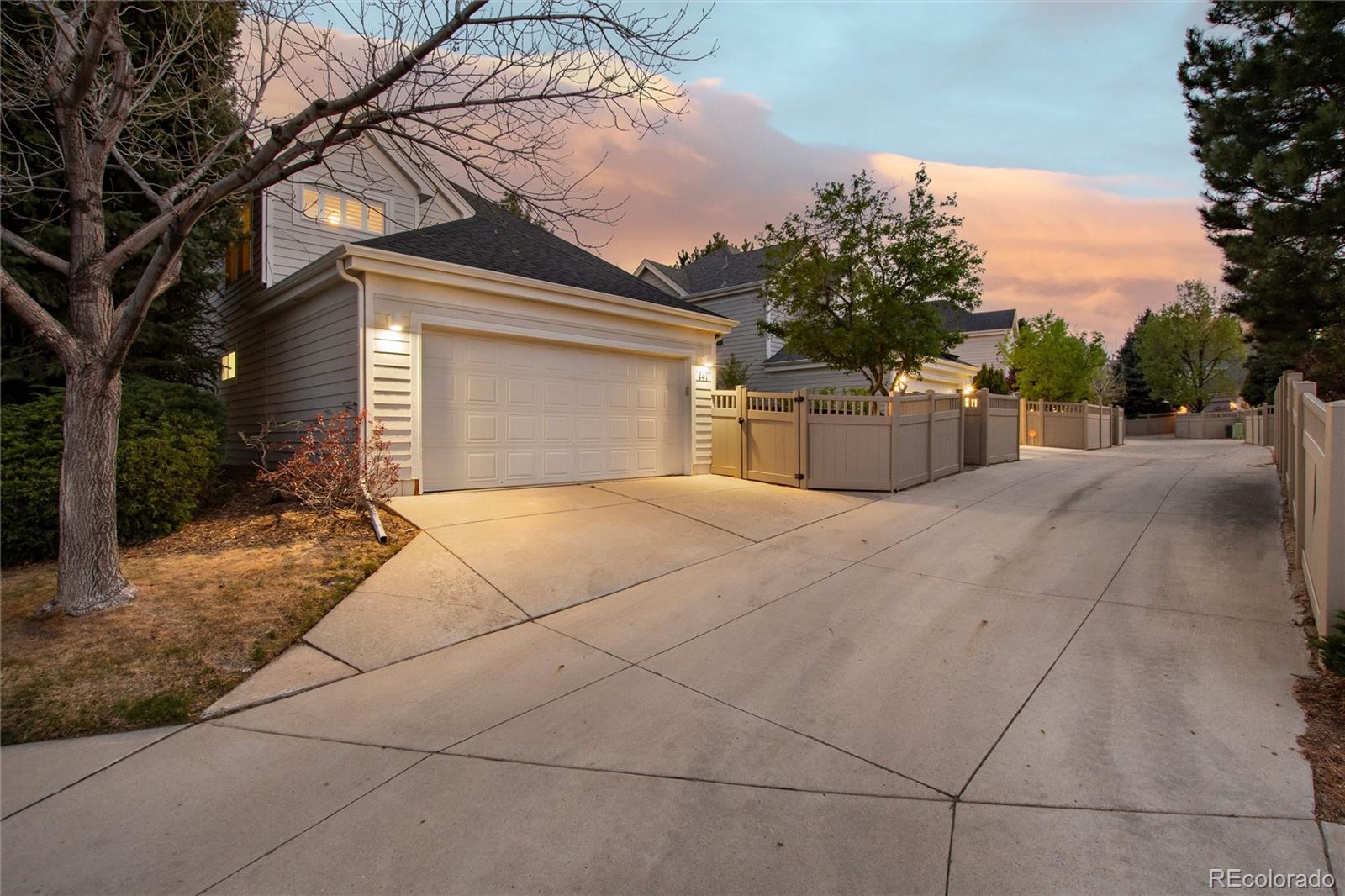 1011 S Valentia Street Denver CO 80247
