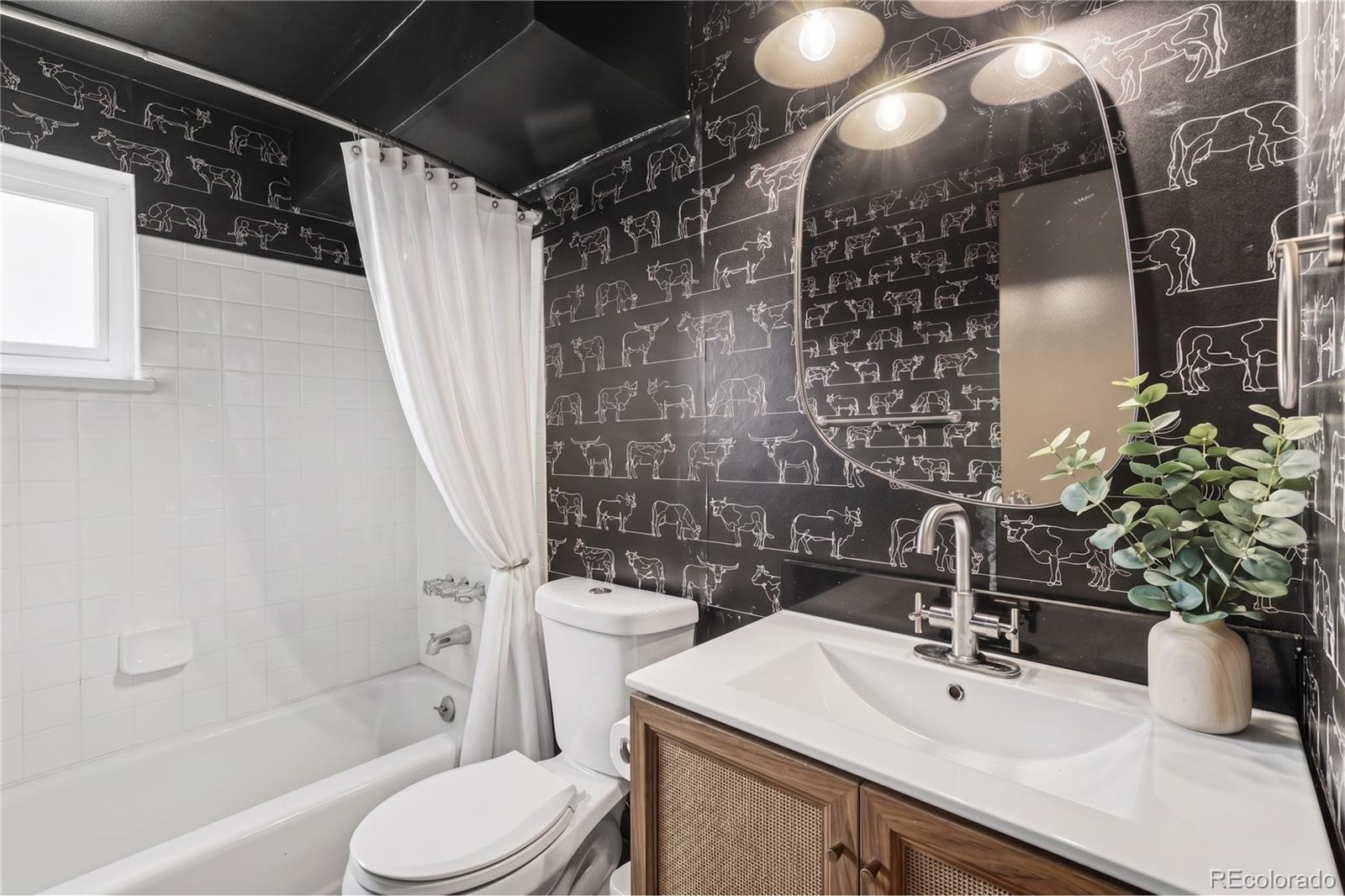 1890 S Monaco Parkway Denver CO 80224