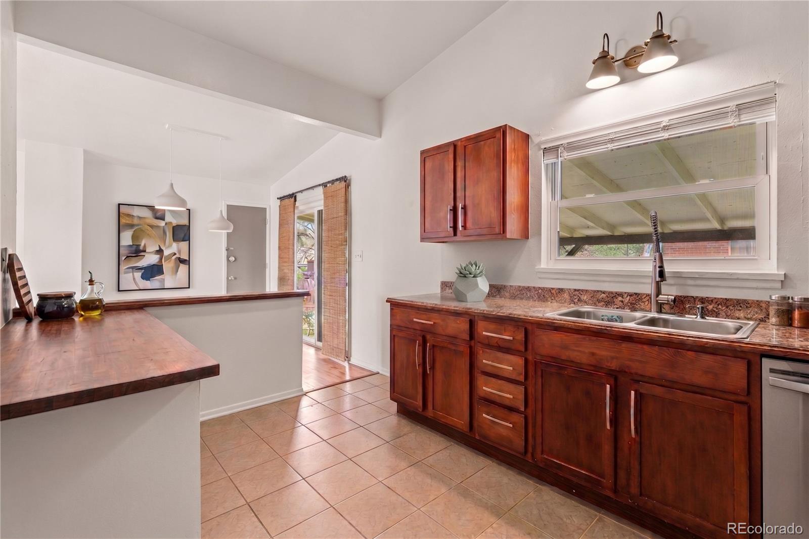 1890 S Monaco Parkway Denver CO 80224