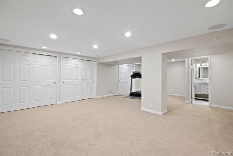 7173 S Newport Way Centennial CO 80112