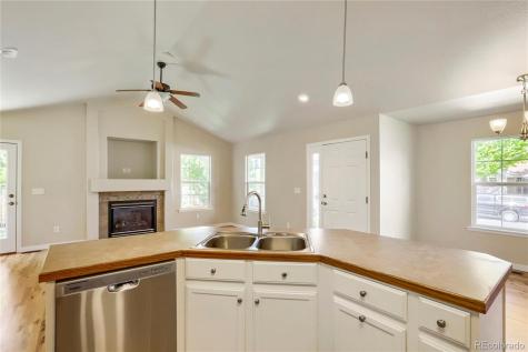 654 Foxtail Way Windsor CO 80550
