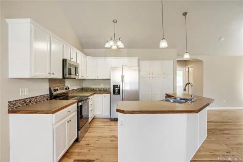 654 Foxtail Way Windsor CO 80550