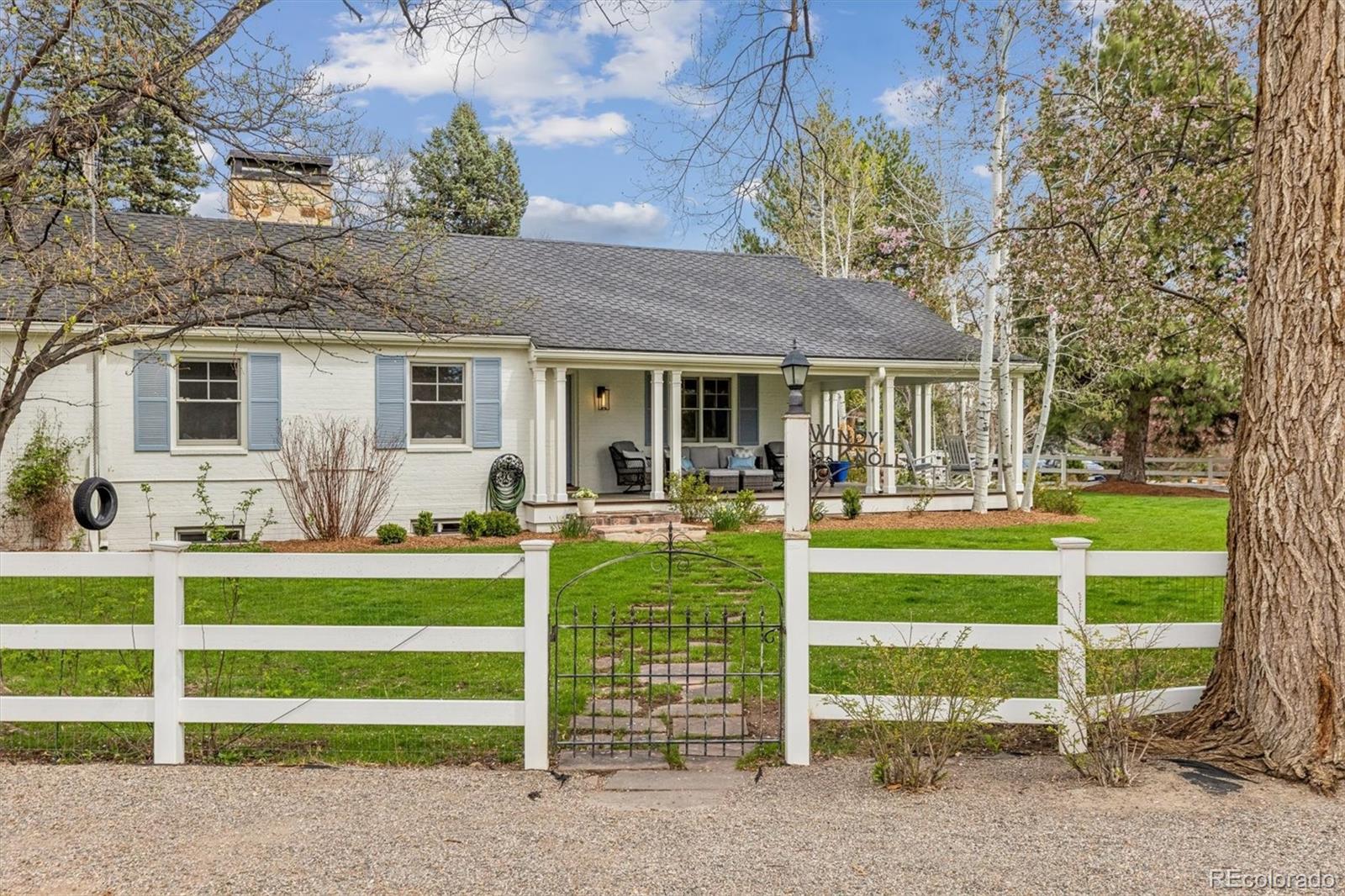 201 Summit Boulevard Englewood CO 80113