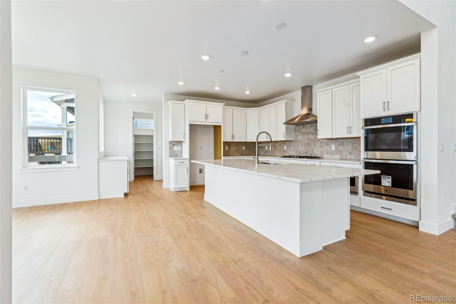 9322 Quaker Street Arvada CO 80007