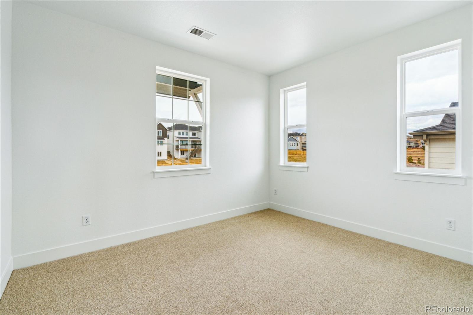 9322 Quaker Street Arvada CO 80007