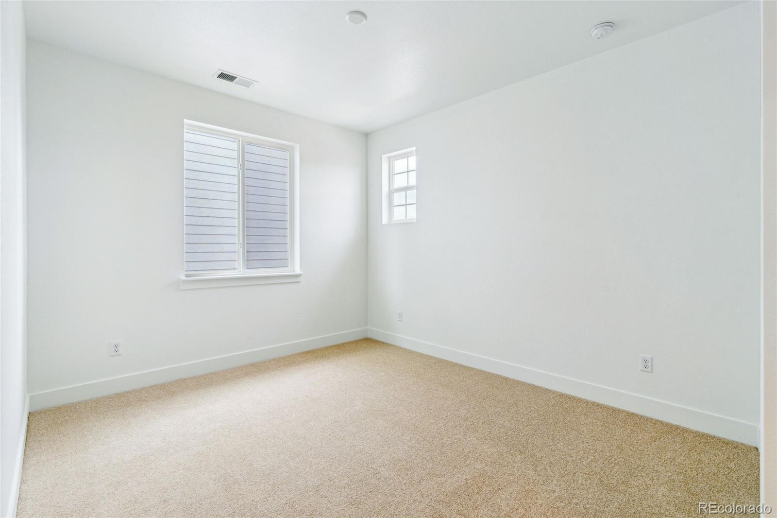 9322 Quaker Street Arvada CO 80007