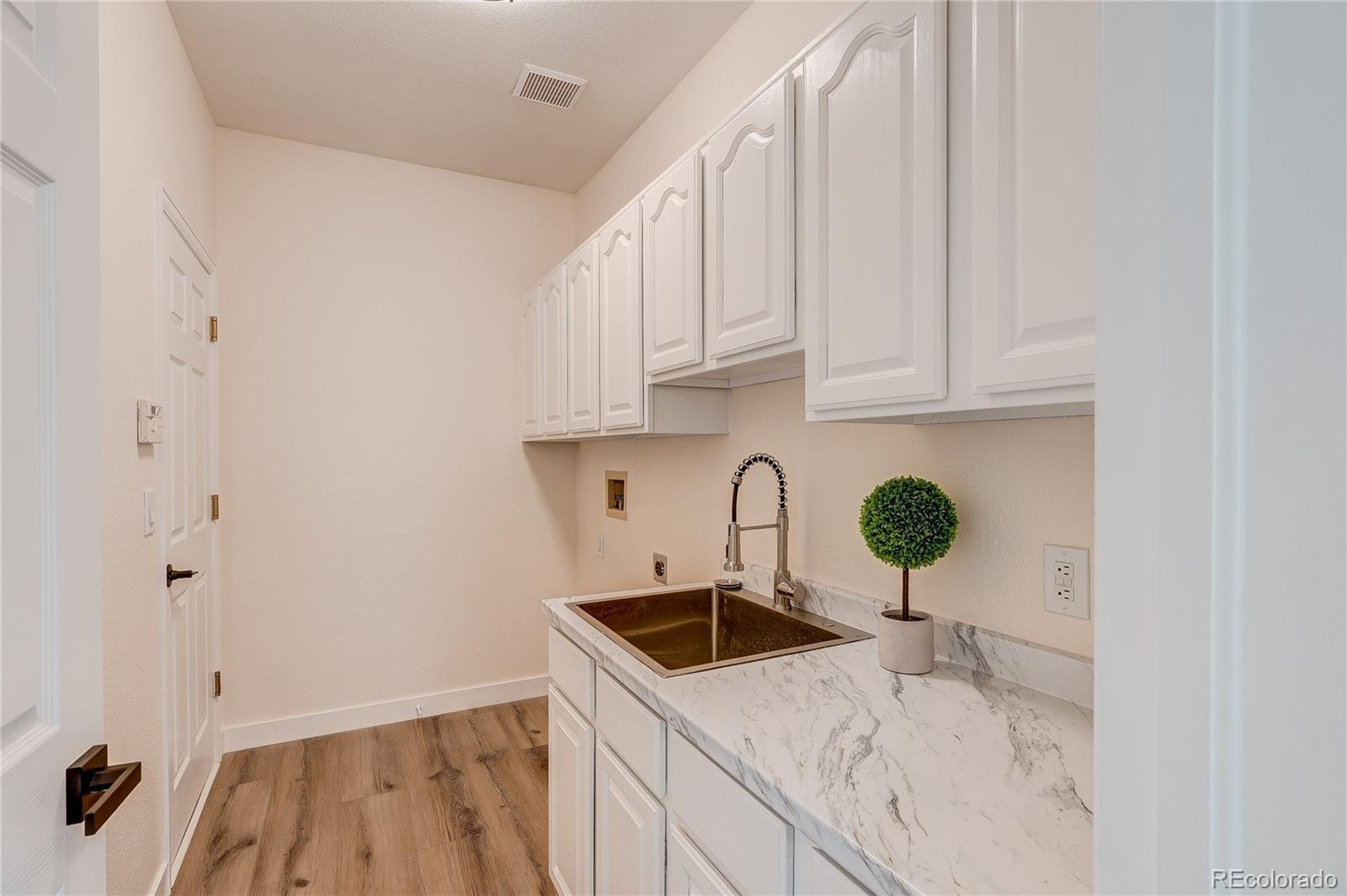 2137 Brierly Court Castle Rock CO 80104