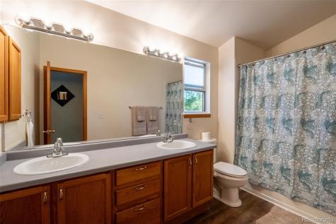 17461 E Bellewood Circle Aurora CO 80015