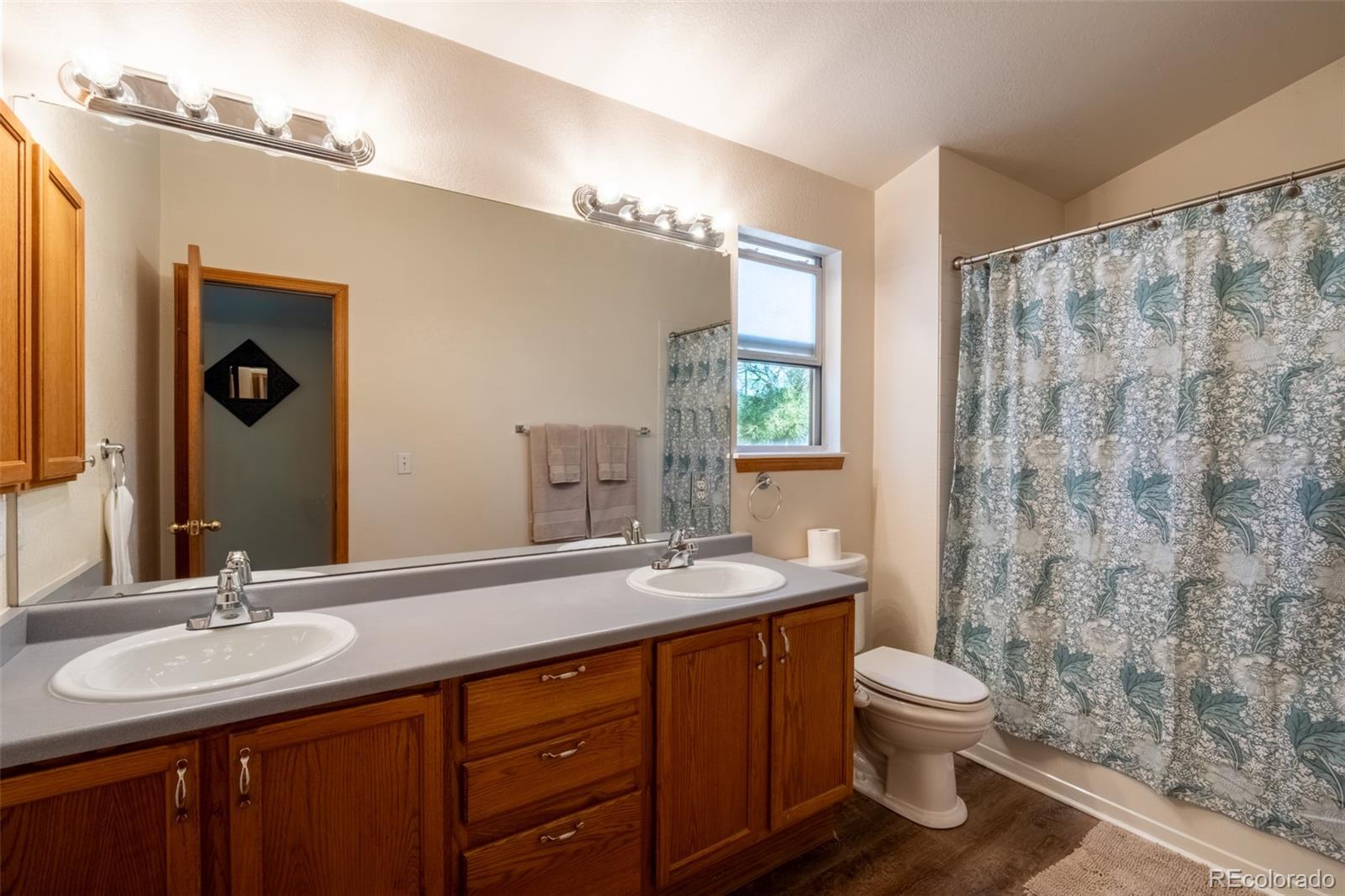 17461 E Bellewood Circle Aurora CO 80015