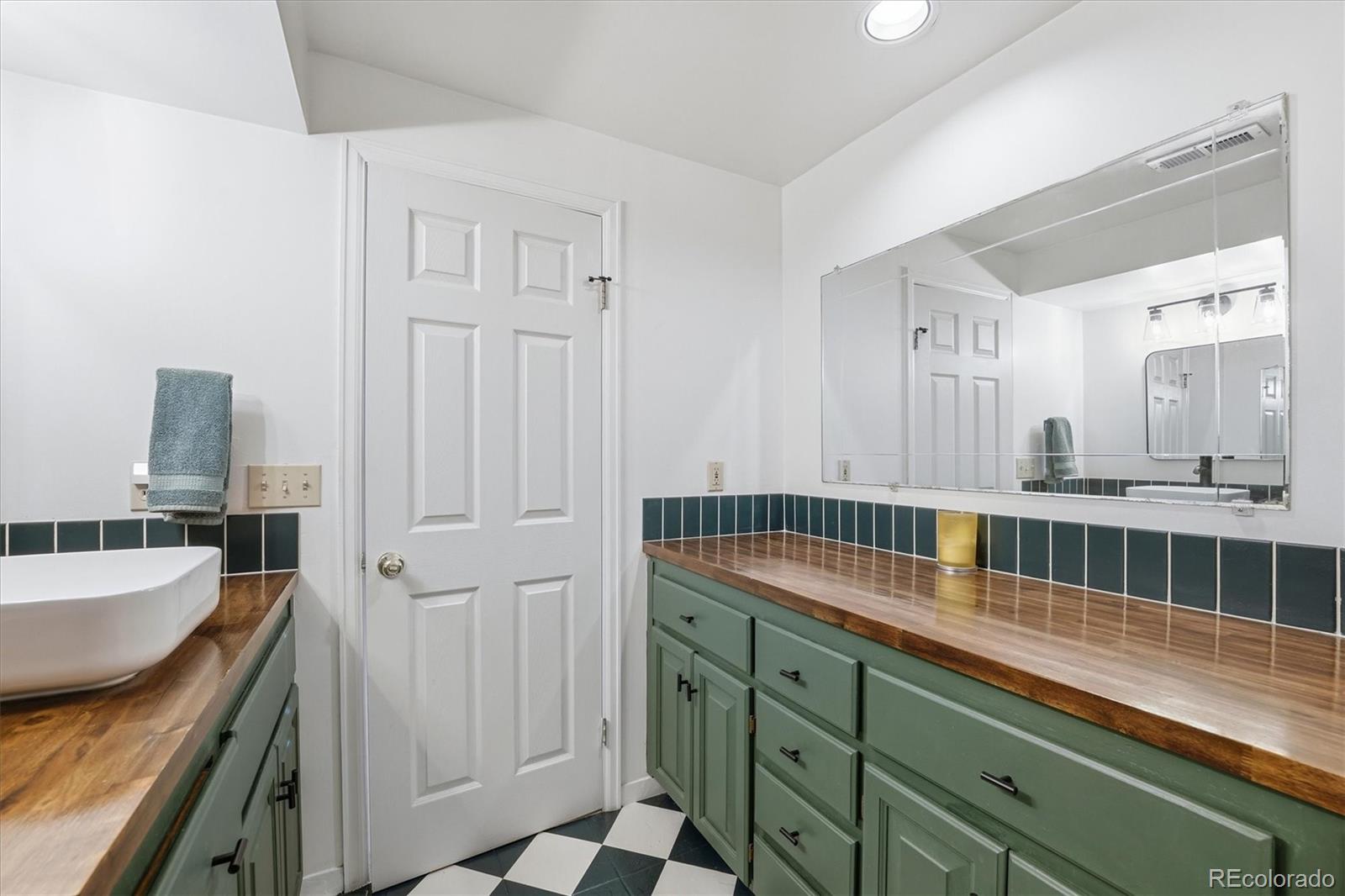 2258 S Nome Court Aurora CO 80014