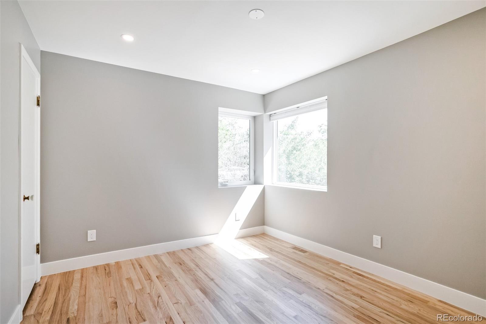 2323 N Niagara Street Denver CO 80207