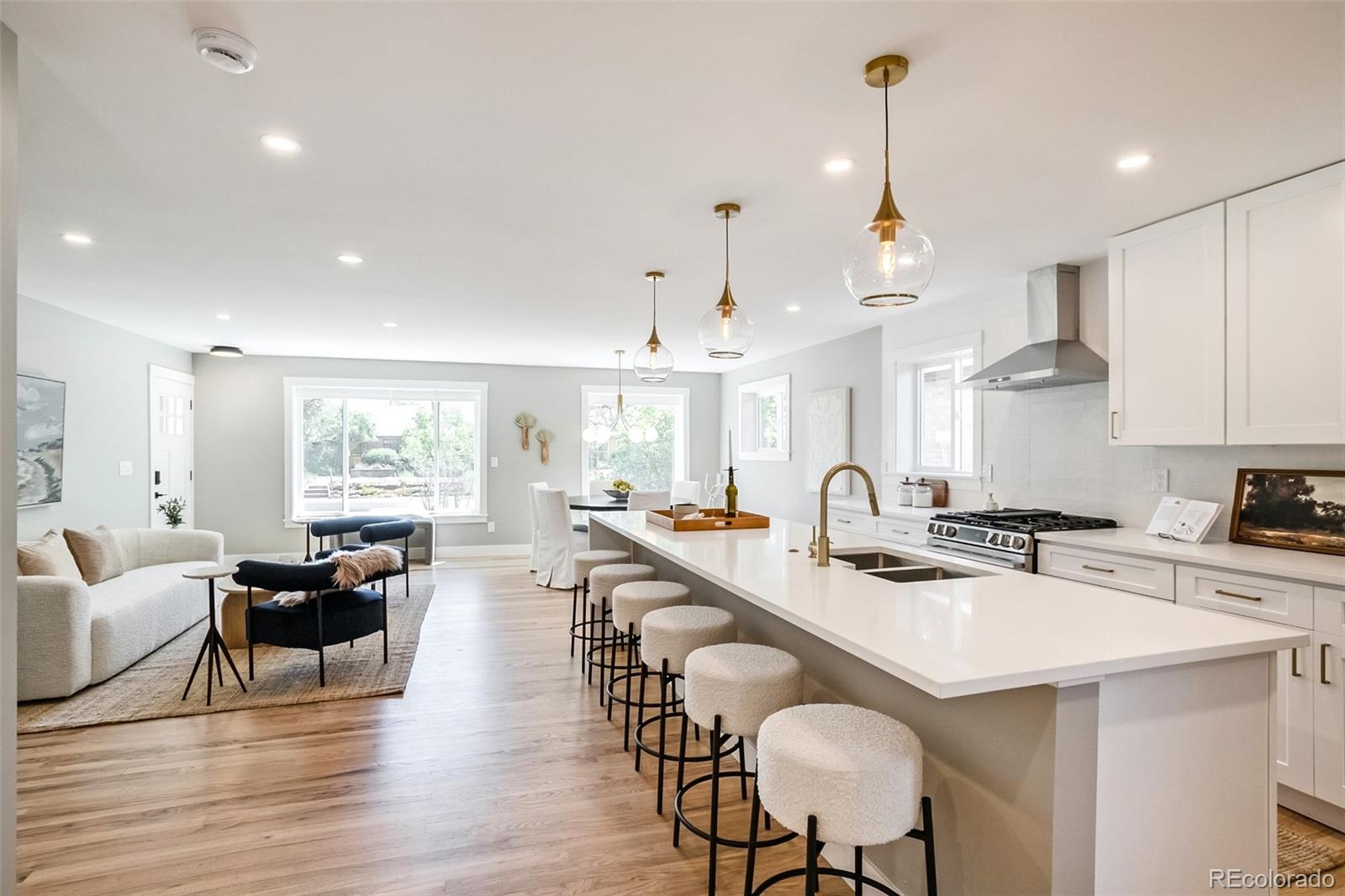 2323 N Niagara Street Denver CO 80207