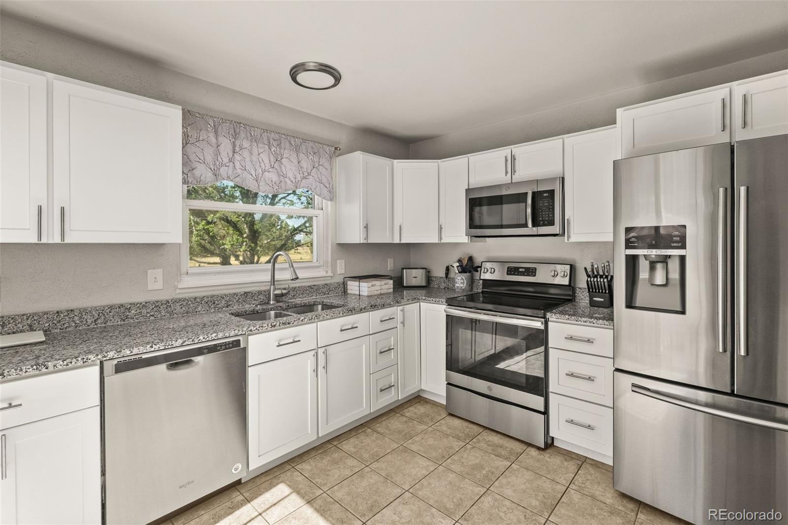 19570 E Batavia Drive Aurora CO 80011