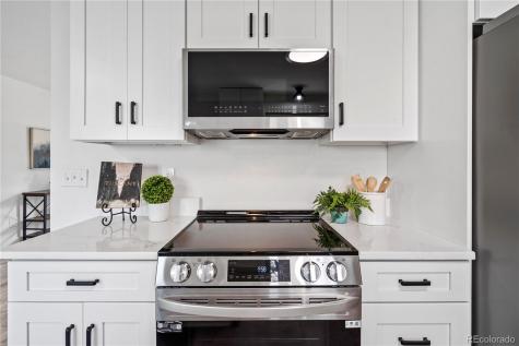 1007 Acadia Avenue Lafayette CO 80026