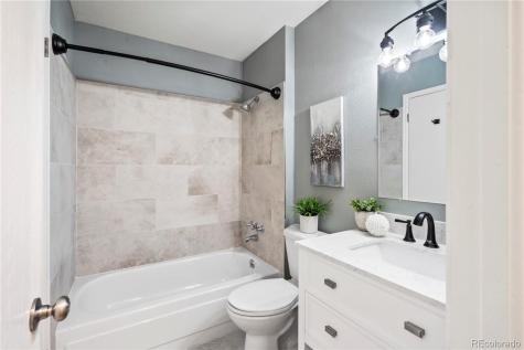 1007 Acadia Avenue Lafayette CO 80026