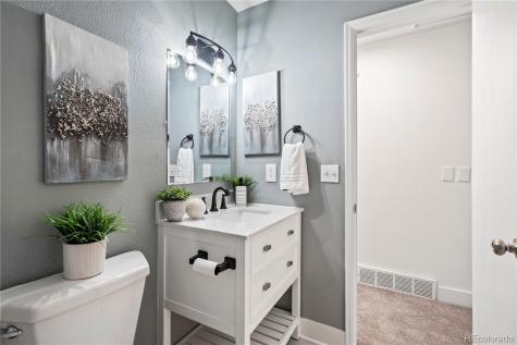 1007 Acadia Avenue Lafayette CO 80026