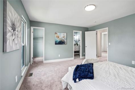 1007 Acadia Avenue Lafayette CO 80026