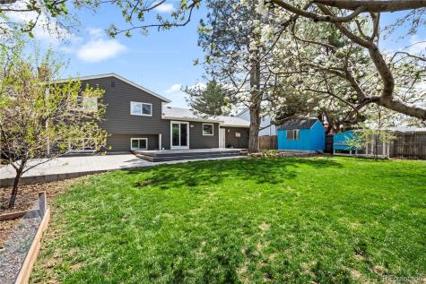 1007 Acadia Avenue Lafayette CO 80026