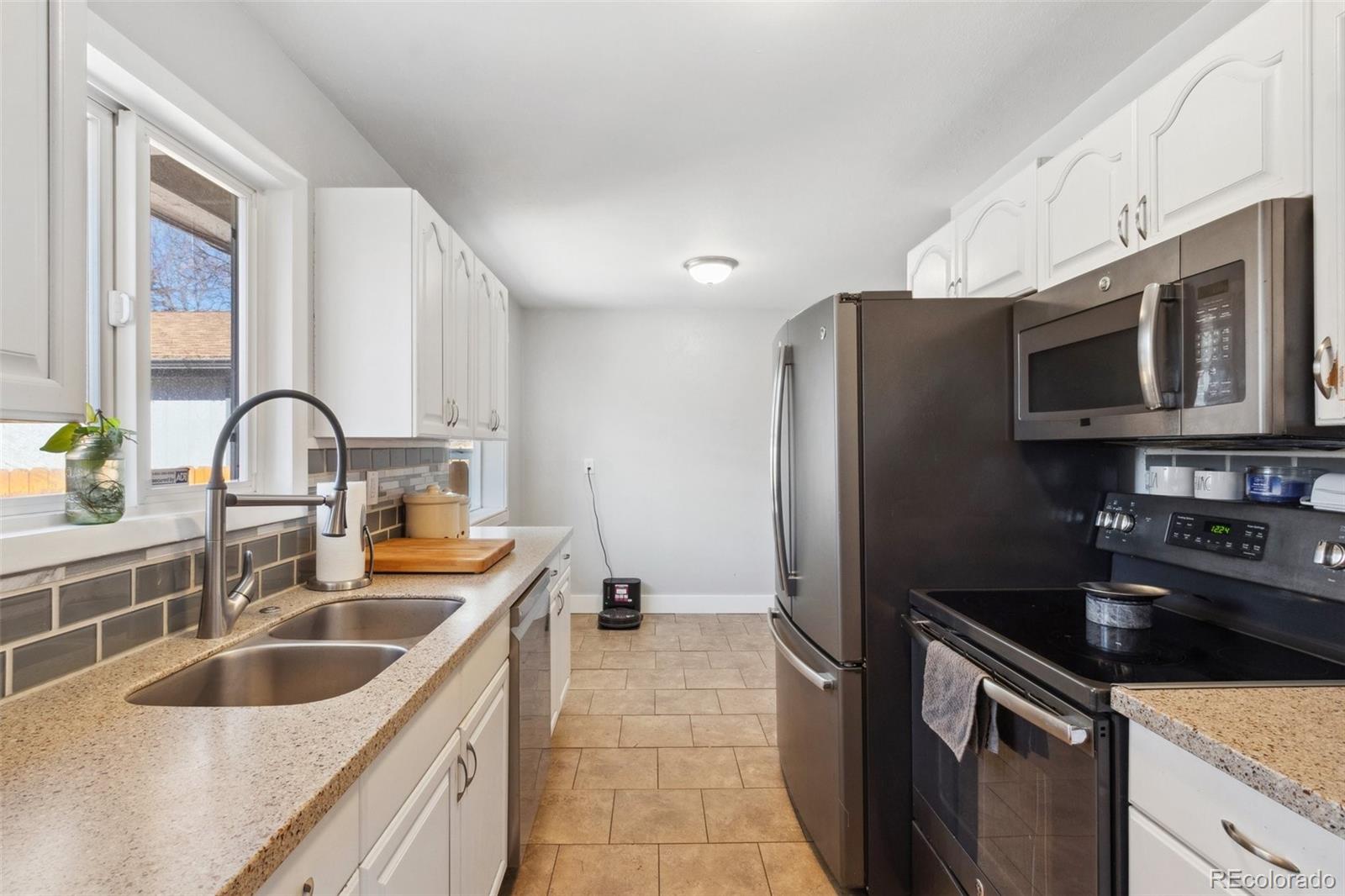 226 Bassett Drive Colorado Springs CO 80910