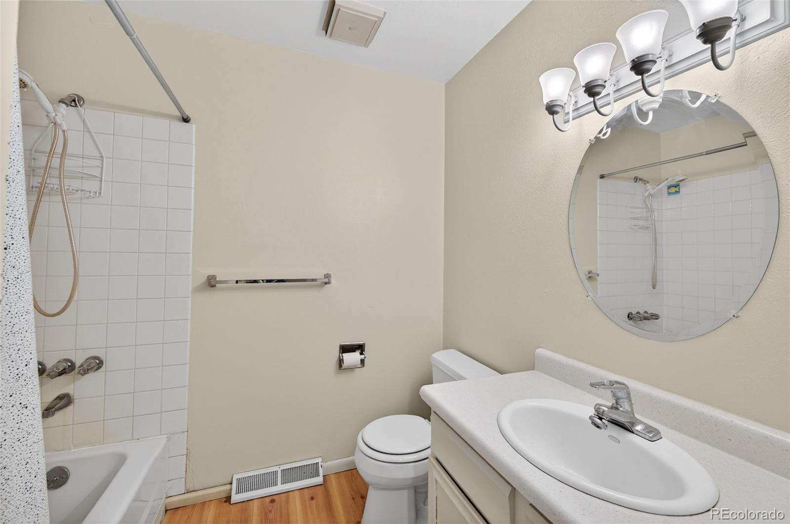 2189 S Coors Circle Lakewood CO 80228