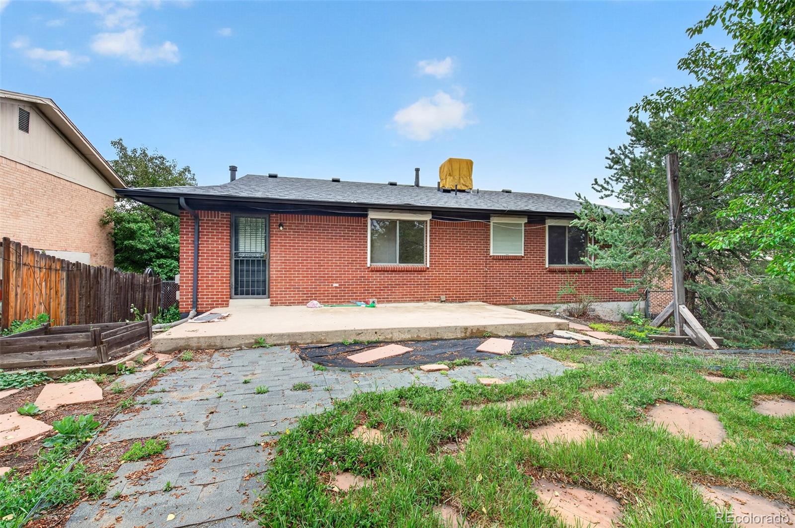 2189 S Coors Circle Lakewood CO 80228