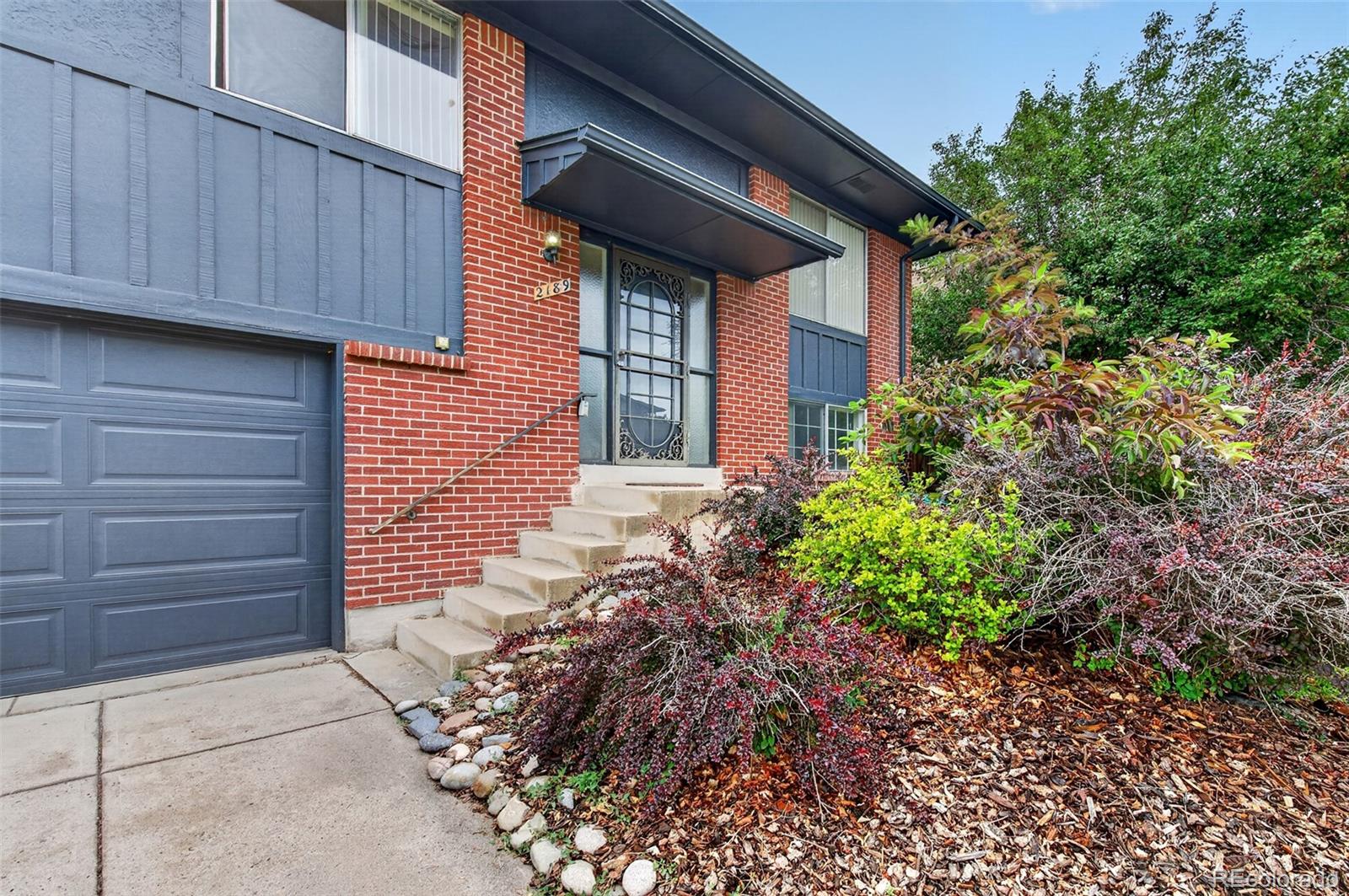 2189 S Coors Circle Lakewood CO 80228