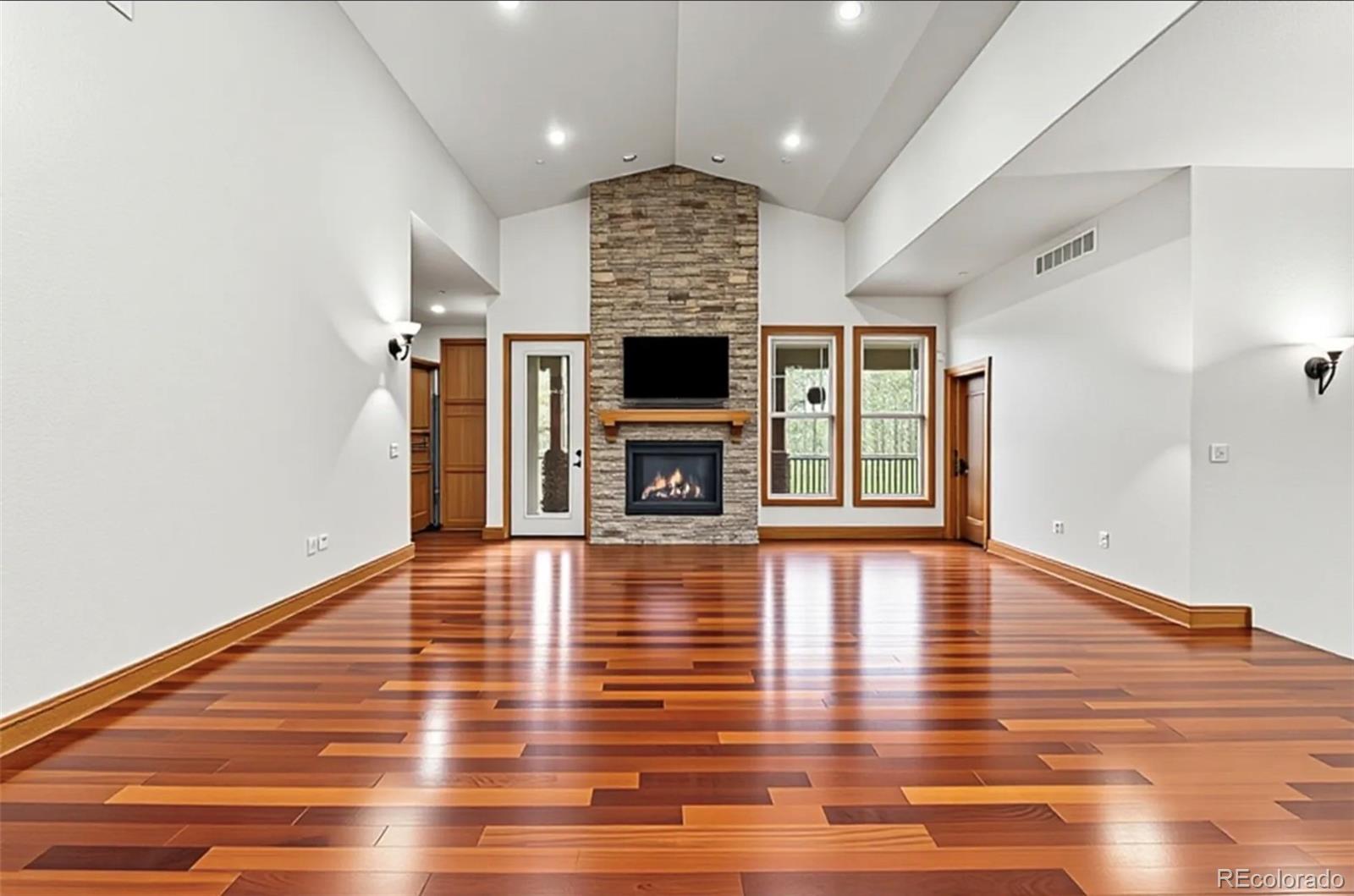 1587 Avenida Del Sol Castle Rock CO 80104