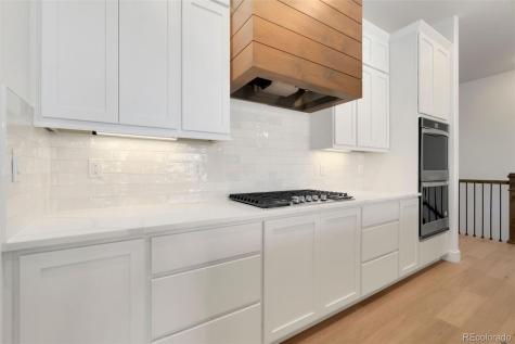 23835 E River Front Drive Aurora CO 80019