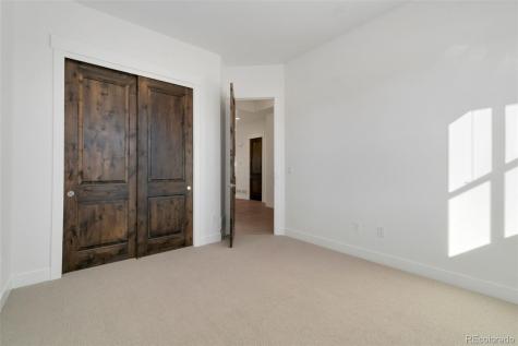 23835 E River Front Drive Aurora CO 80019