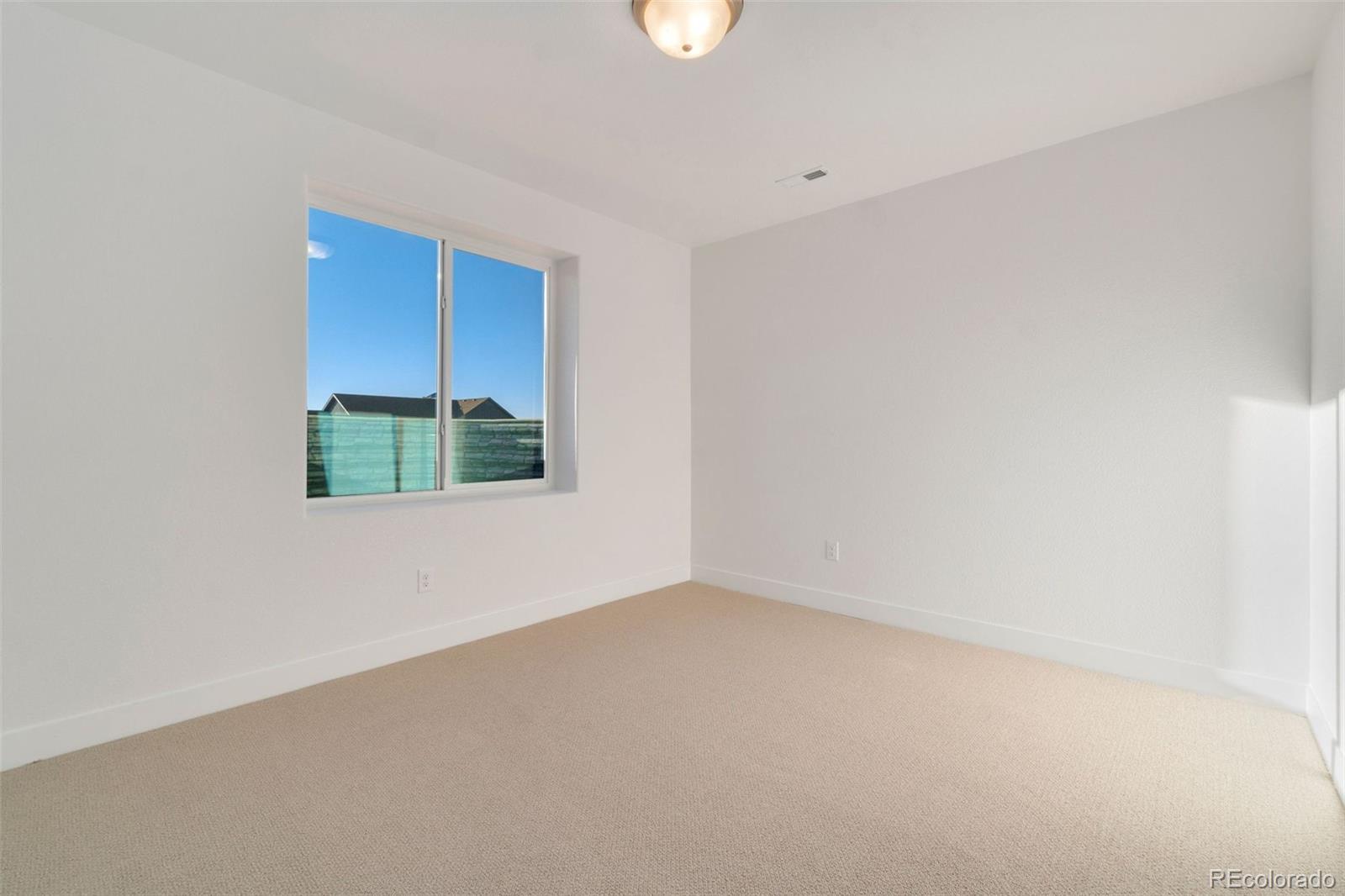 23835 E River Front Drive Aurora CO 80019