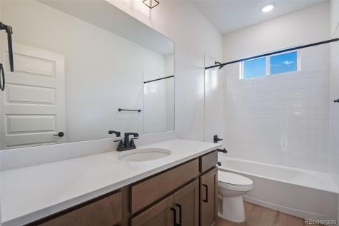 8556 Eckley Street Littleton CO 80125