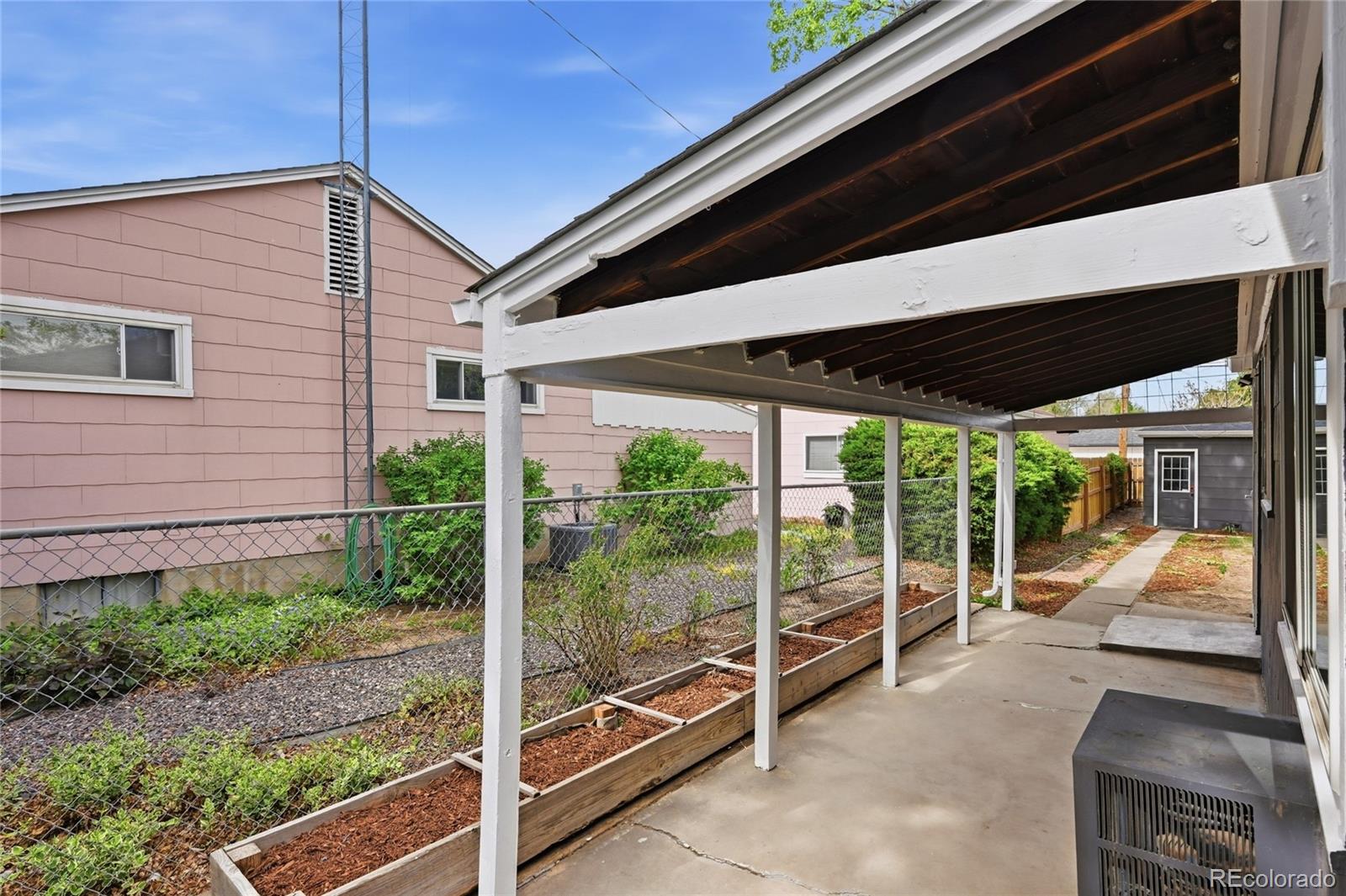 1049 Florence Street Aurora CO 80010